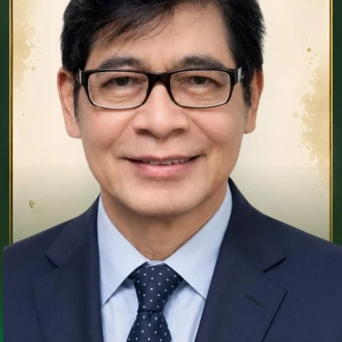 Foto resmi Prof. Intan Ahmad, Ph.D.